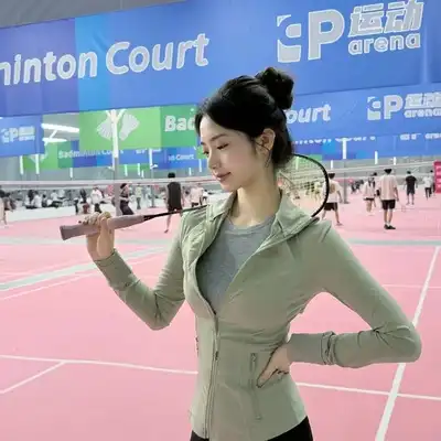 万凡磊